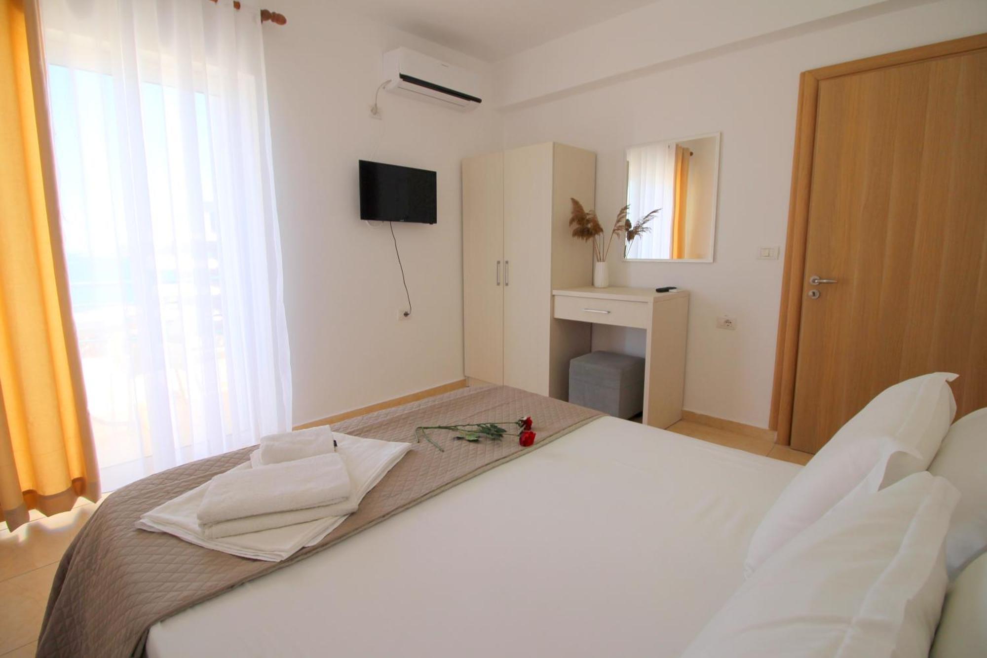 Afrimi Relax Apartments Sarandë Exterior foto