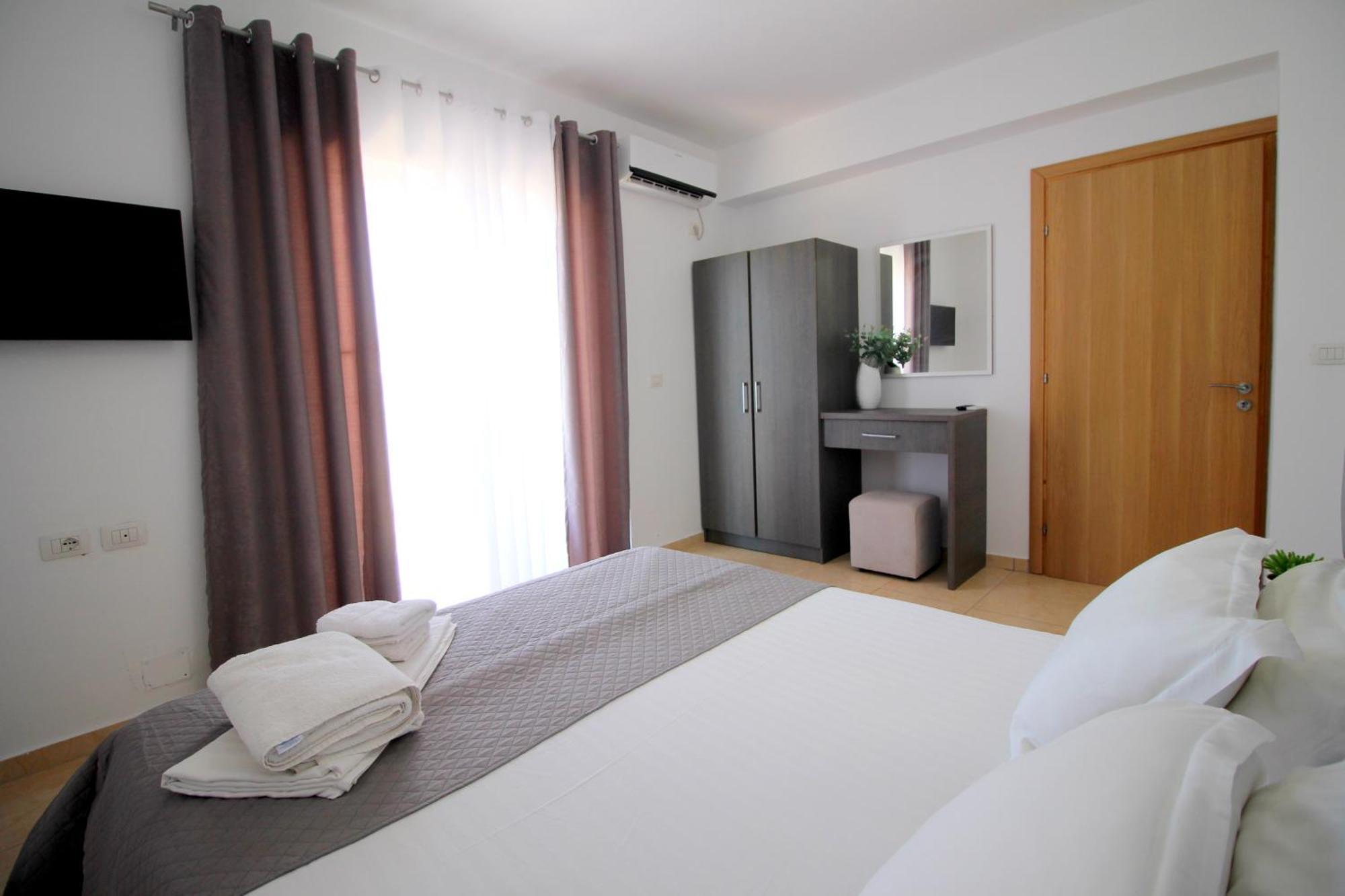 Afrimi Relax Apartments Sarandë Exterior foto